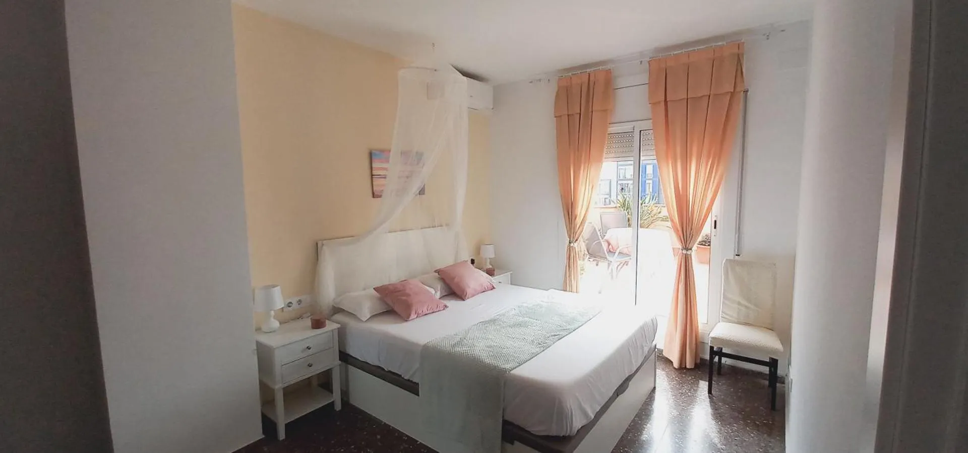 Apartamento Cozy And Sunny Penthouse Fira Bcn L'Hospitalet de Llobregat