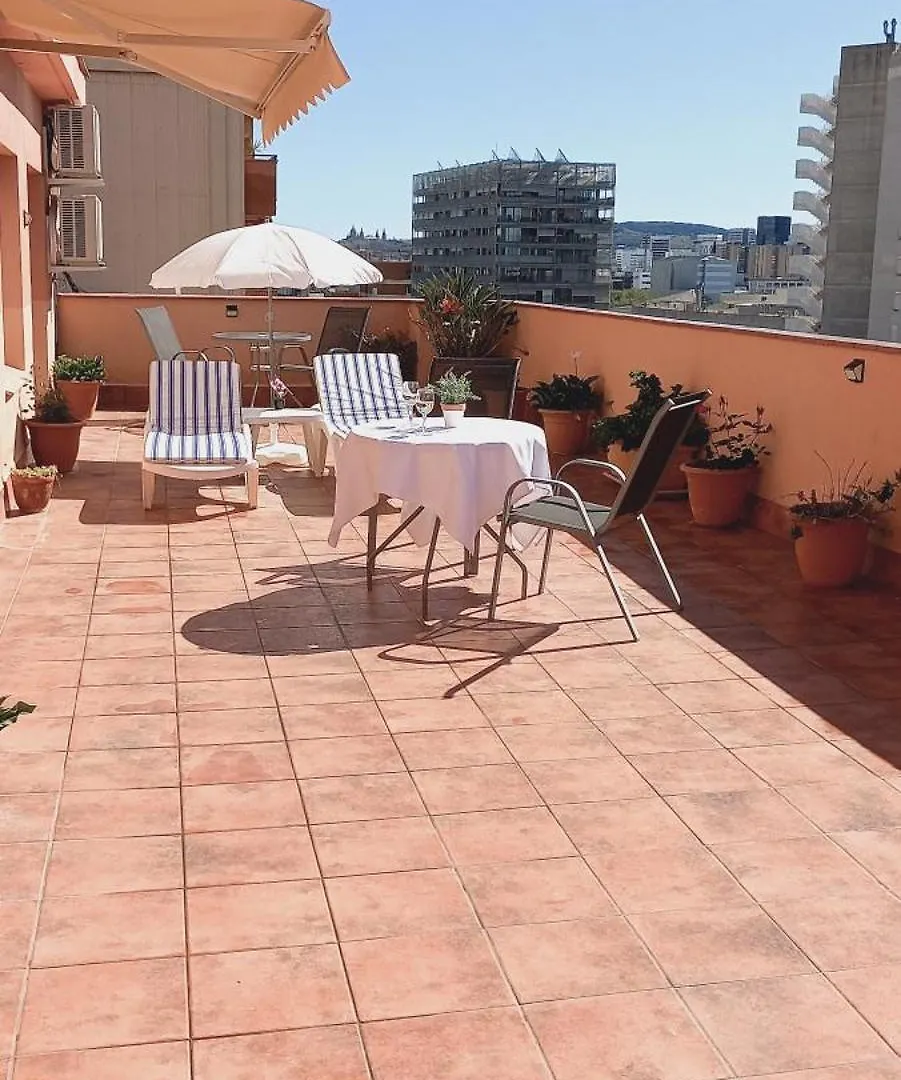 Cozy And Sunny Penthouse Fira Bcn Appartement L'Hospitalet de Llobregat